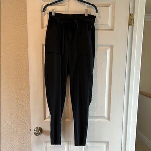 Black Women's Pants